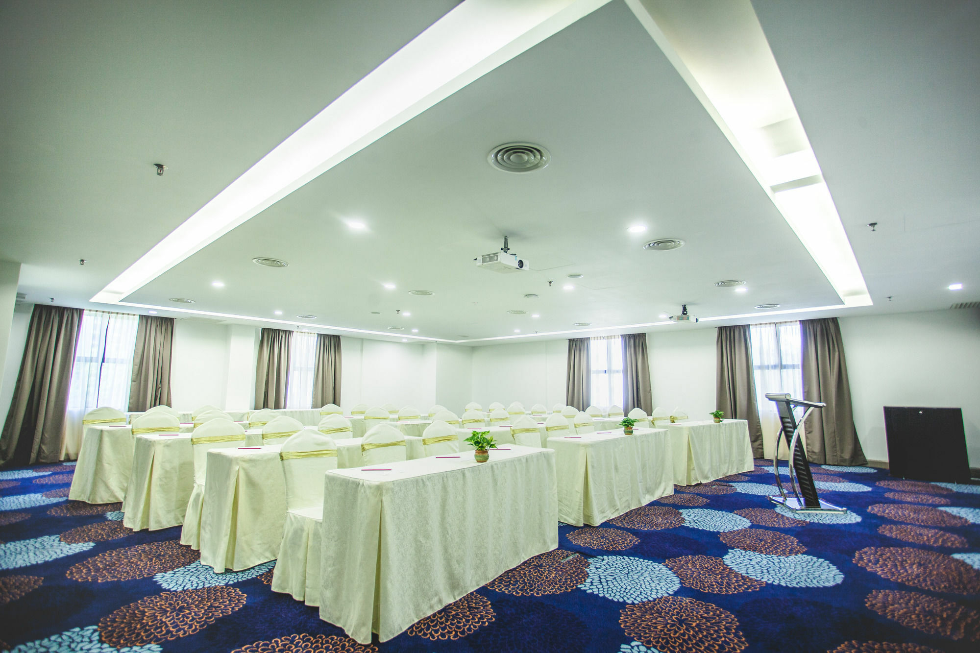 Verdant Hill Hotel Kuala Lumpur Exterior photo